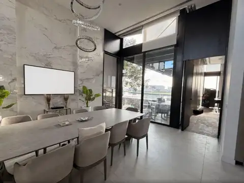 Alquiler Casa 9 ambientes Terralagos Canning