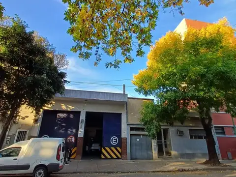 VENTA GARAGE DEPOSITO GALPON FLORES PH 5 AMBIENTES