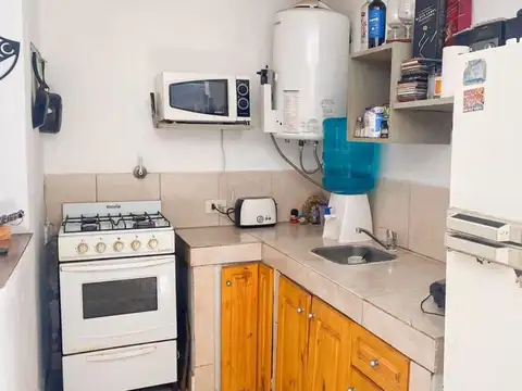Depto Tipo Casa 2 ambientes con 1 baño