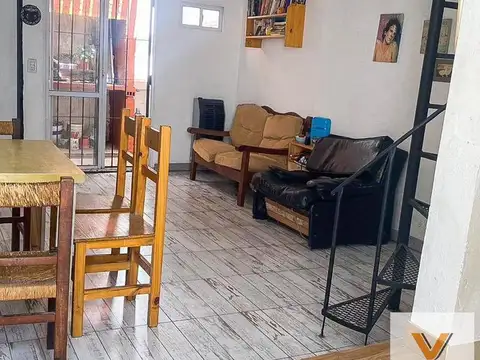 Depto Tipo Casa en Venta en Tolosa, USD 39.000