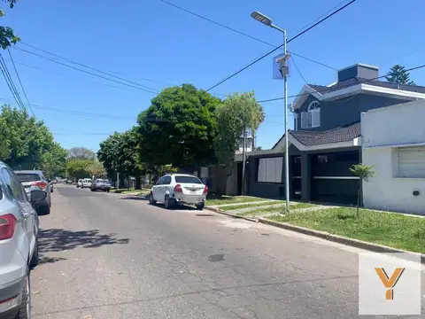 Depto Tipo Casa en Venta de 2 ambientes
