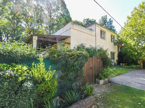 Casa de 4 dormitorios en venta - linda con jcr - Fisherton