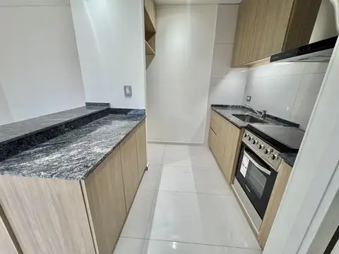 Departamento en Alquiler con 1 cocheras