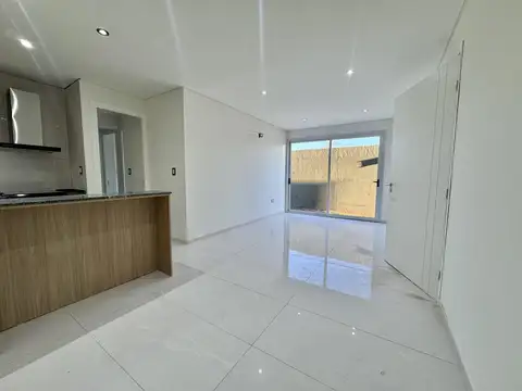 Departamento en Alquiler en Rodeo de la Cruz, $ 850.000