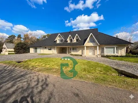 Casa en Venta de 4 dormitorios