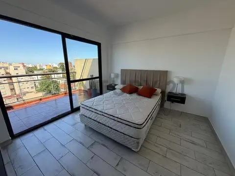 MONOAMBIENTE DIVISIBLE - BALCON ATERRAZADO + TERRAZA PROPIA - FLORESTA