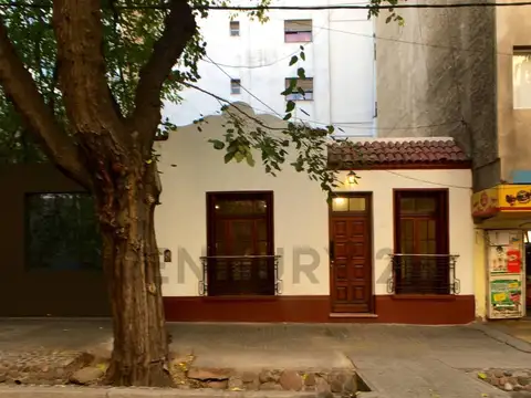 Venta de Casa. Ciudad de Mendoza. Oportunidad.