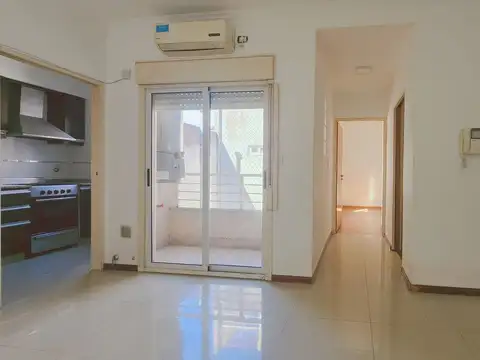 ALQUILER PH 2 AMBIENTES SIN EXPENSAS CON BALCON