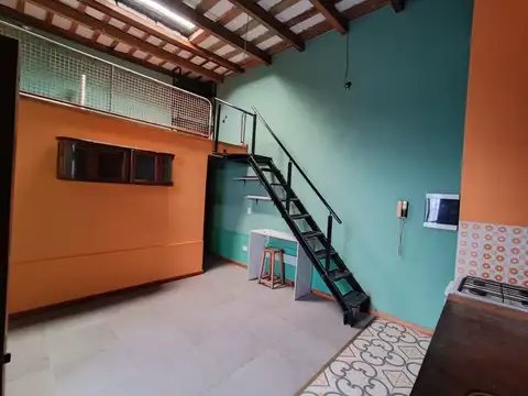 Depto Tipo Casa en Venta en Villa Pueyrredon, USD 126.000