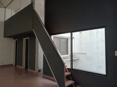 Local en Alquiler en Villa del Parque, $ 3.800.000