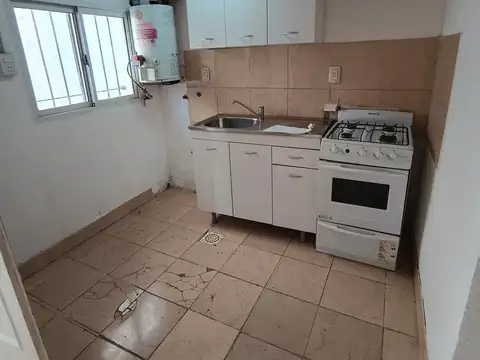 Depto Tipo Casa en Alquiler en Echesortu, $ 390.000