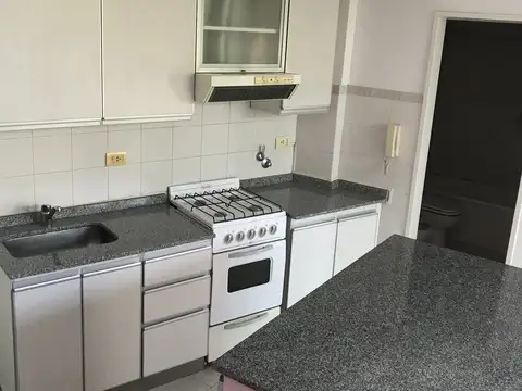 Departamento en Venta en Flores Norte, USD 105.000