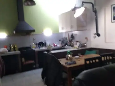 Depto Tipo Casa en Venta de 7 ambientes