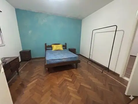 Depto Tipo Casa en Venta 56 años