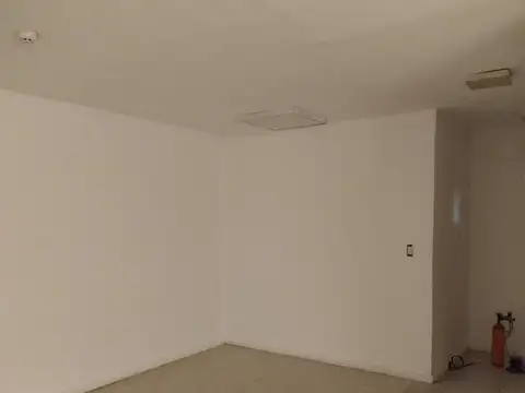 Excelente Edificio Comercial en alquiler, Talar, Tigre, sobre Panamericana km. 30,500