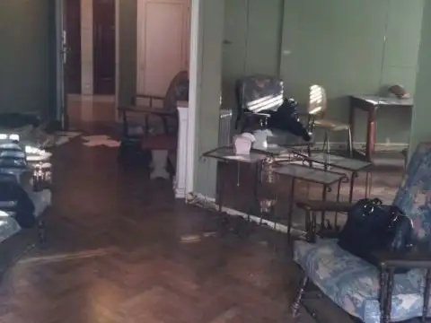 Cerrito entre Mitre y Peron