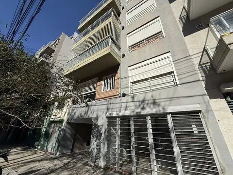 Venta Departamento Monoambiente en Parque Chas con balcón