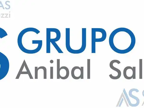 Oficina y Local sobre Avenida Pellegrini