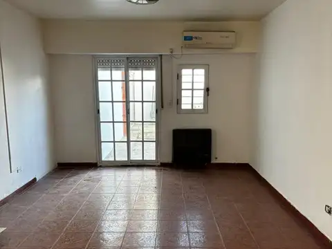 Depto Tipo Casa en Venta en Neuquén, USD 210.000