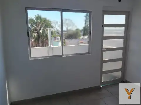 PH en venta - 2 Dormitorios 1 Baño - Sarandí