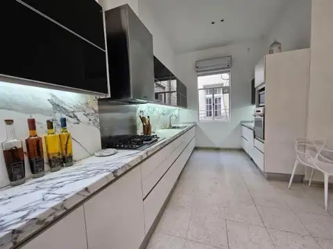 Departamento en Alquiler con 1 cocheras