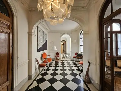 Espectacular departamento en alquiler 5 ambientes + dependencia