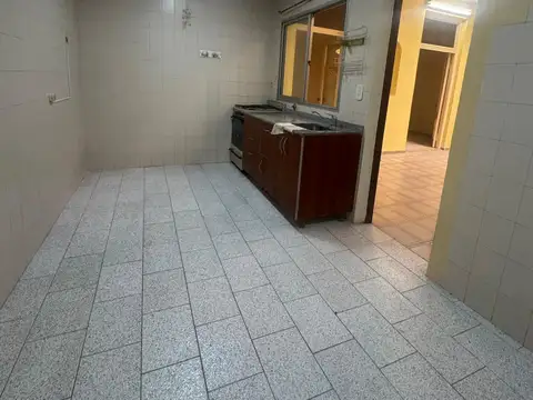 Depto Tipo Casa 3 ambientes con 3 baños