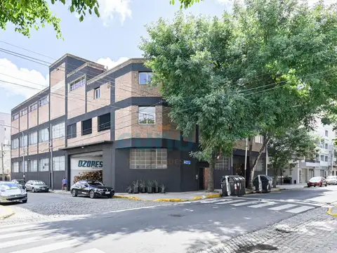 Deposito 2250m2!  Caballito - Flores