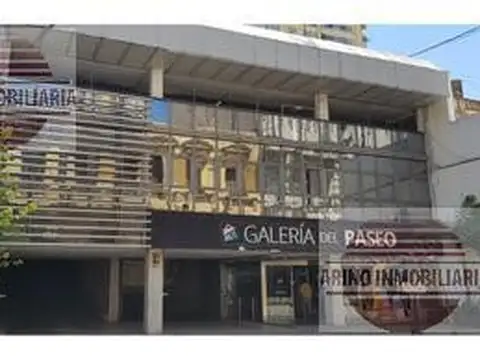 Venta amplisima Cochera Maipu 700