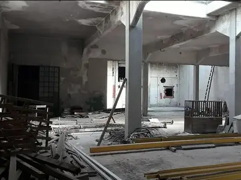 Galpon 800, Ramos Mejia 750mts.