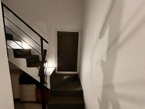 CASA 3 DORMITORIOS CON COCHERA/QUINCHO