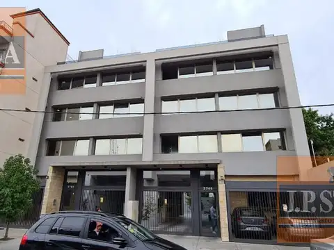 Oficina 3º piso al frente 41 m² c/ cochera - S.Justo (Ctro)