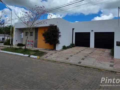 Urquiza esquina Sargento García