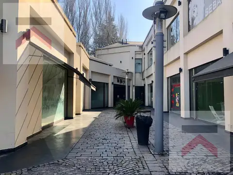 Ruta 25 y Avenida Kennedy