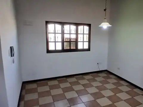 Departamento 4 ambientes con 1 baño