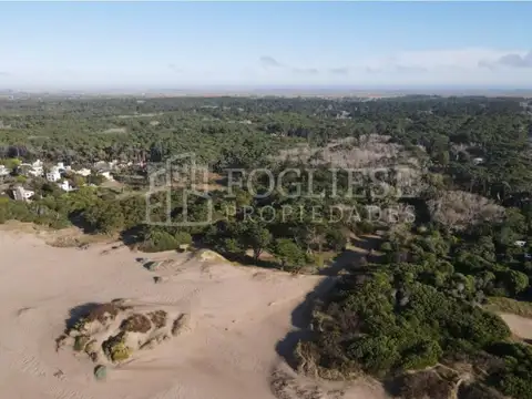Terreno en Venta 32  mts Fondo