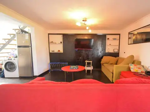 Casa 4 ambientes con 4 baños