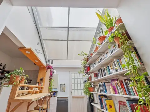 Depto Tipo Casa en Venta en Caballito, USD 93.000