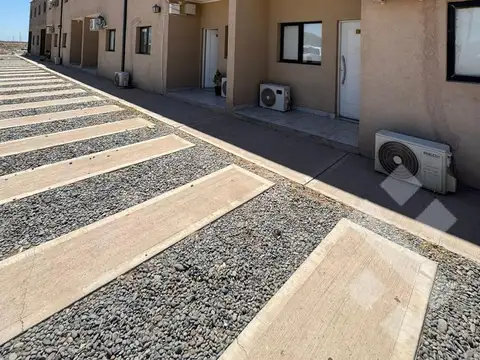 Departamento en Alquiler en Confluencia, $ 2.600.000