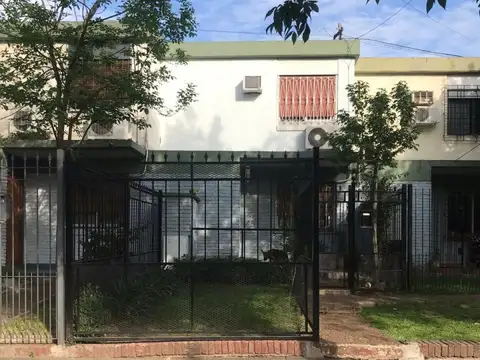 Moron Duplex En Ph 3 Ambientes (2 Dormitorios)