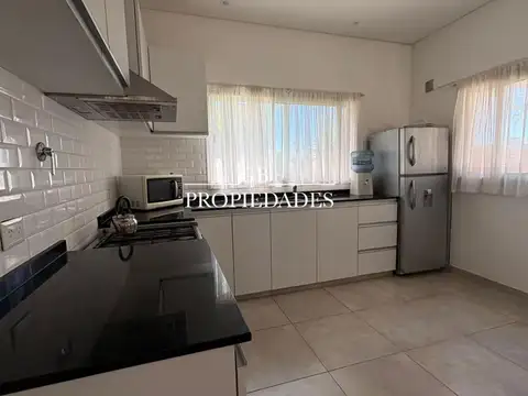 Casa en Venta en Pilar del Este - San Ramon, USD 149.000