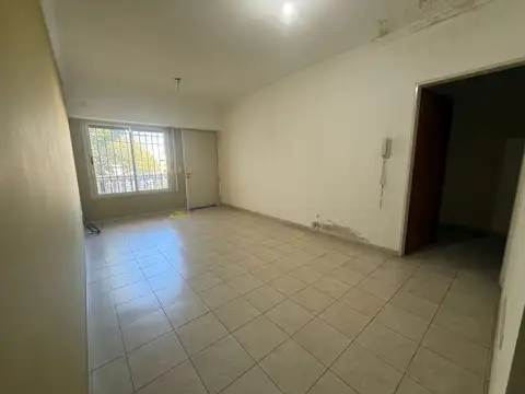 Depto Tipo Casa en Venta de 1 dormitorio
