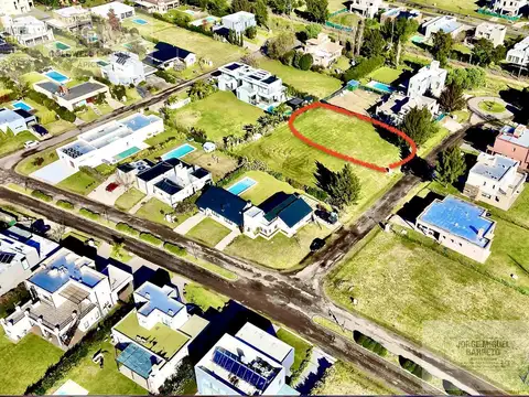 Terreno en Barrio Privado Santa Rita