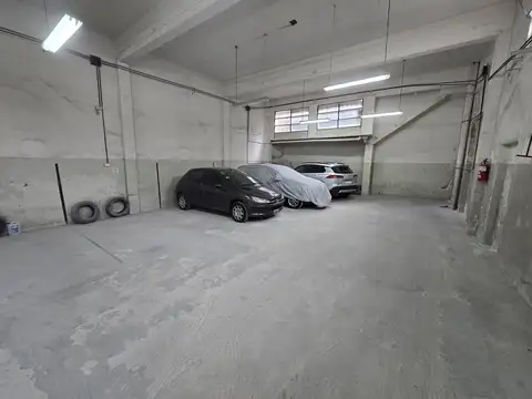 Cochera en venta en Lanus Este