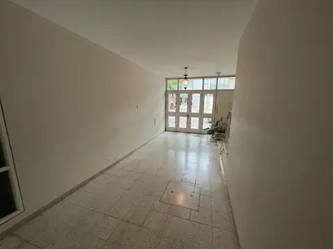 Casa - Barrio 9 de Julio