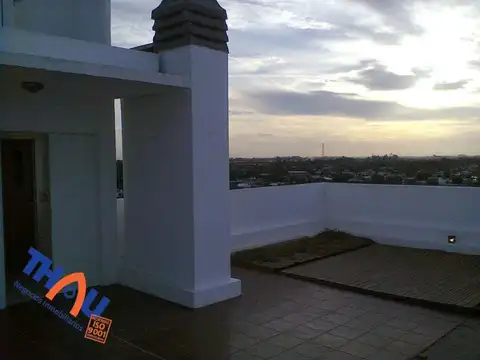 Departamento en Alquiler con 1 cocheras