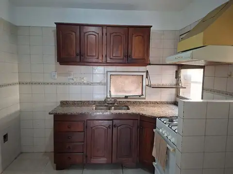 Departamento 4 ambientes con 1 baño