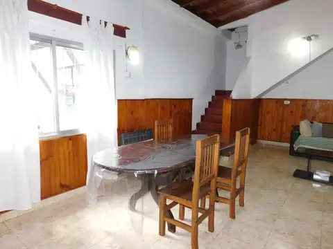 Depto Tipo Casa 3 ambientes con 1 baño