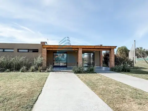 VENTA Casa 5 ambientes - Lote interno - Barrio San Pablo, Pilar