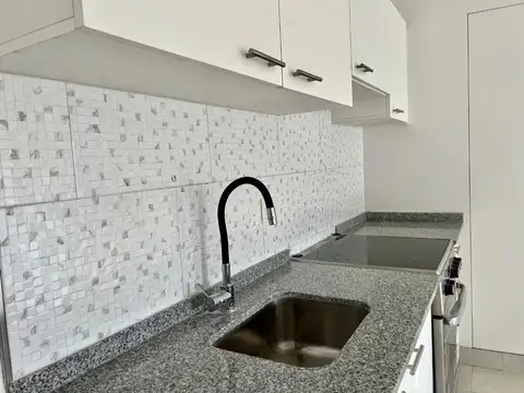 Depto Tipo Casa en Alquiler de 2 ambientes